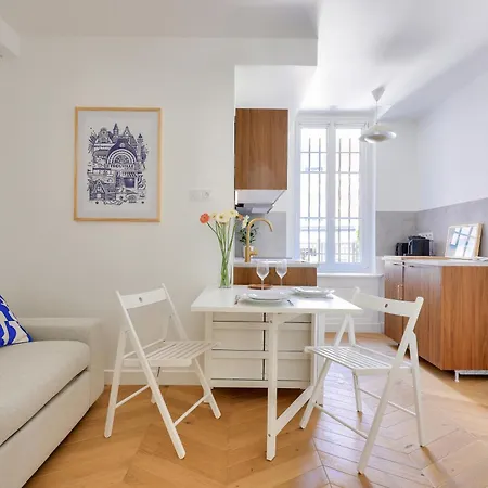 Апартаменты Good - Design 2p, 30m2
